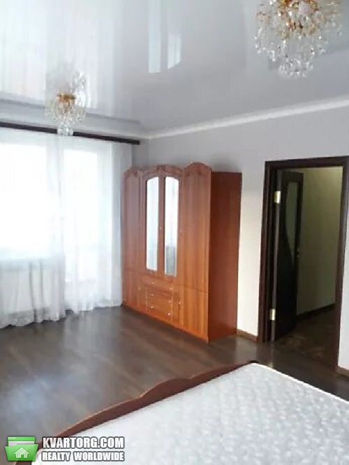 Rent out 3-room apartment. Киев, Глушкова — photo 2