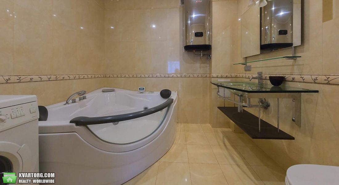 Rent out 3-room apartment. Киев,  Введенская — photo 9