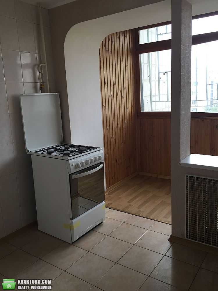 продам 1-комнатную квартиру. Киев,   Голосеевский пр - фото 1