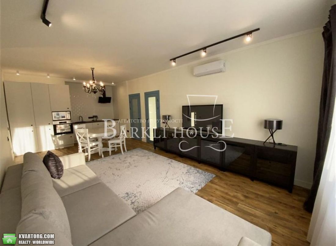 Rent out 3-room apartment. Киев, Нижньоключова — photo 3