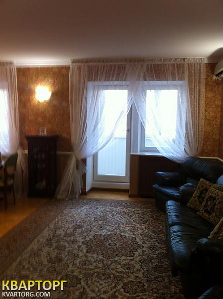 Rent out 3-room apartment. Киев,  Героев Сталинграда пр — photo 4