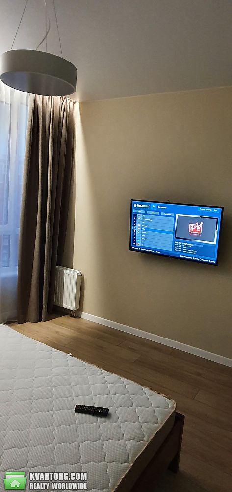 Rent out 1-room apartment. Киев, Каховська вул. — photo 5