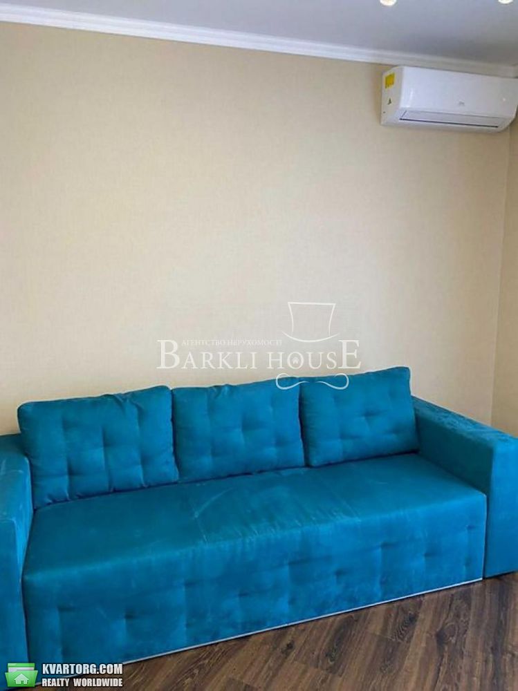 Rent out 2-room apartment. Киев, Данченко Сергея — photo 5