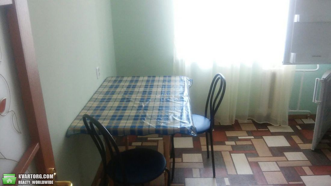 Rent out 1-room apartment. Киев,  Святославская — photo 6