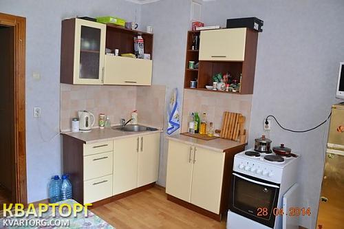 Sell 2-room apartment. Киев,  Пчелки Елены — photo 1