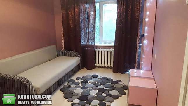 Rent out 3-room apartment. Киев,  Тычины пр — photo 2