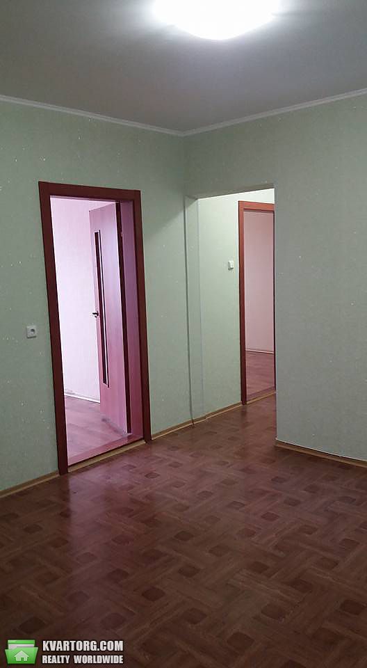 Rent out 2-room apartment. Киев,  Здолбуновская — photo 7