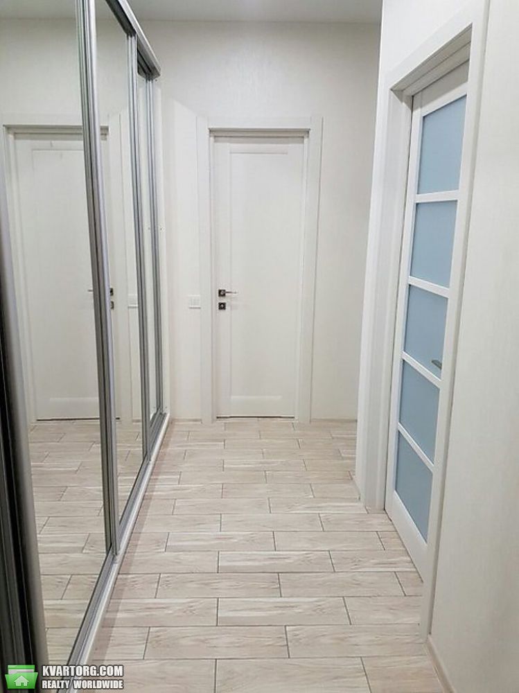 Rent out 1-room apartment. Киев,  Голосеевская — photo 4