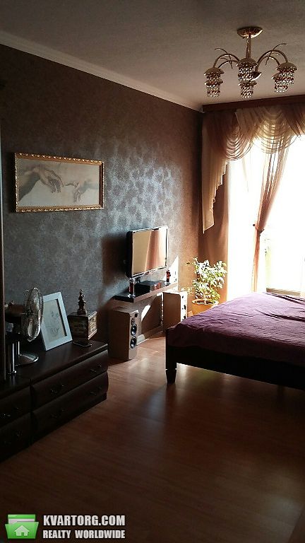 Sell 3-room apartment. Киев,  Порика — photo 7