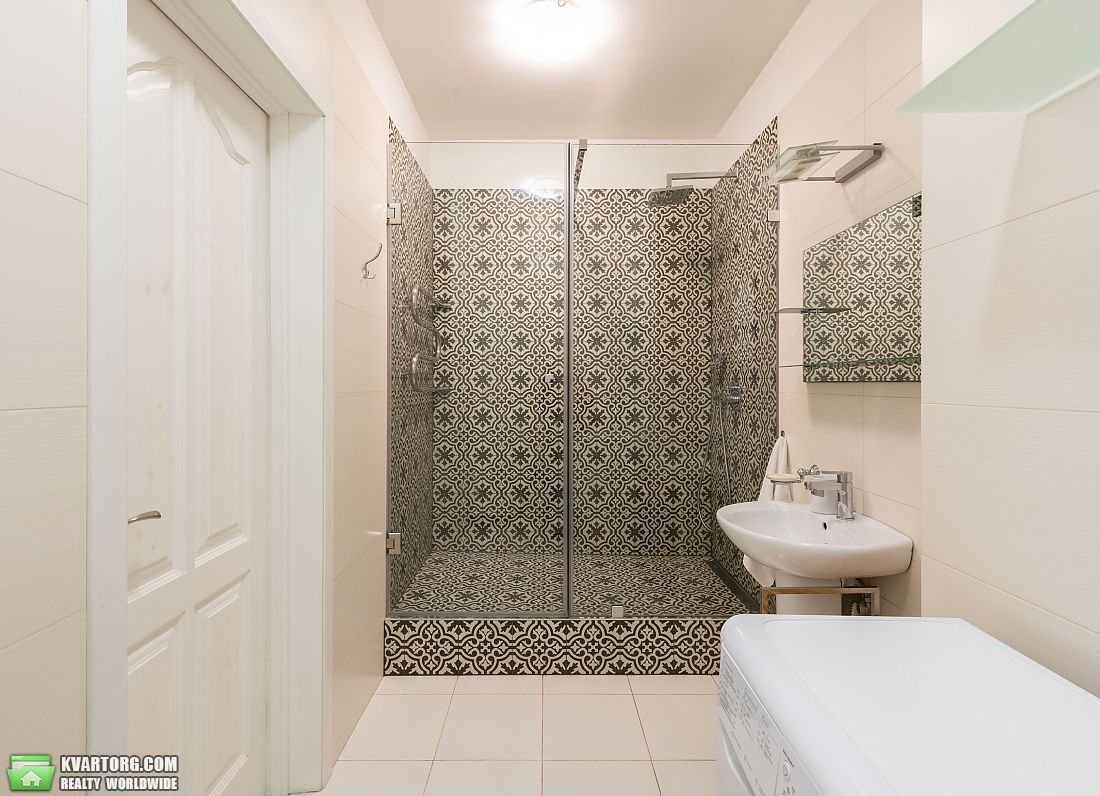 Rent out 2-room apartment. Киев,  Срибнокильская — photo 7
