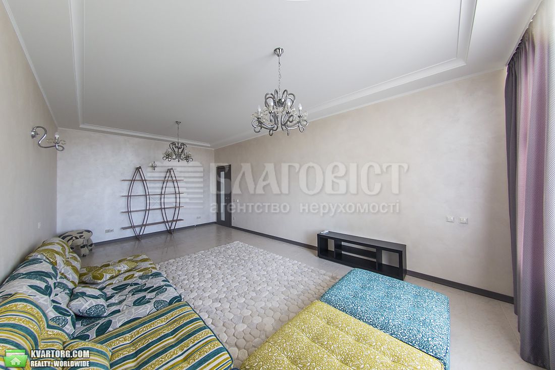 Rent out 2-room apartment. Киев,  Шамрыло — photo 6