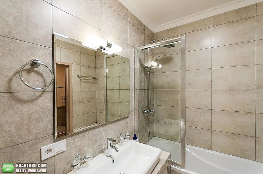 Sell 2-room apartment. Киев,  Богдановская — photo 5