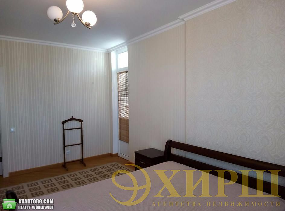 Rent out 3-room apartment. Киев,  Вильямса — photo 2
