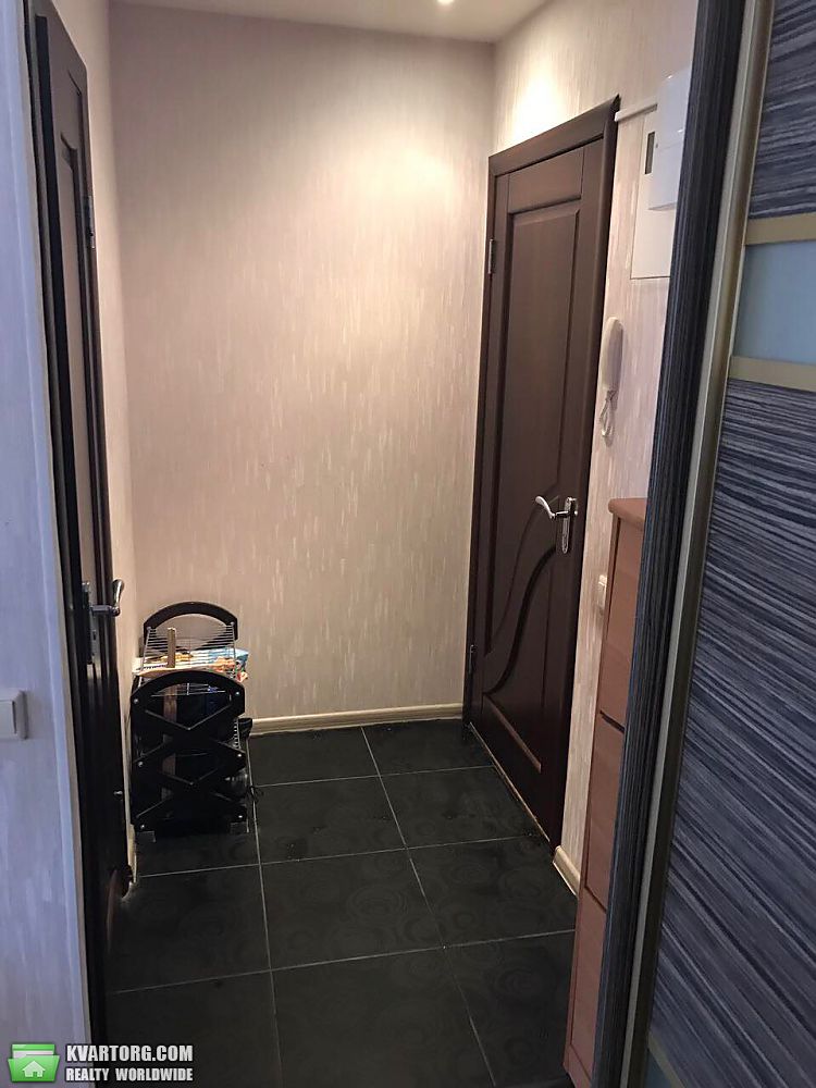 Sell 1-room apartment. Киев,  Дегтяревская — photo 6