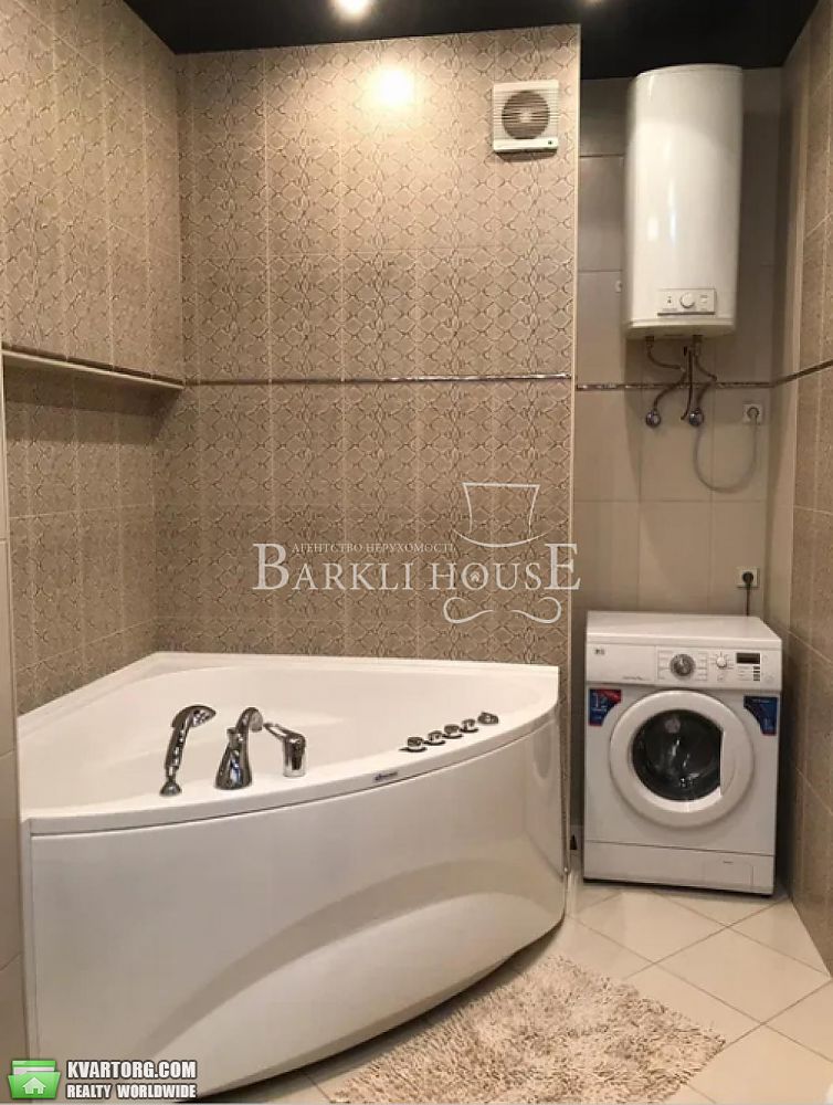 Rent out 2-room apartment. Киев,  Черновола — photo 6