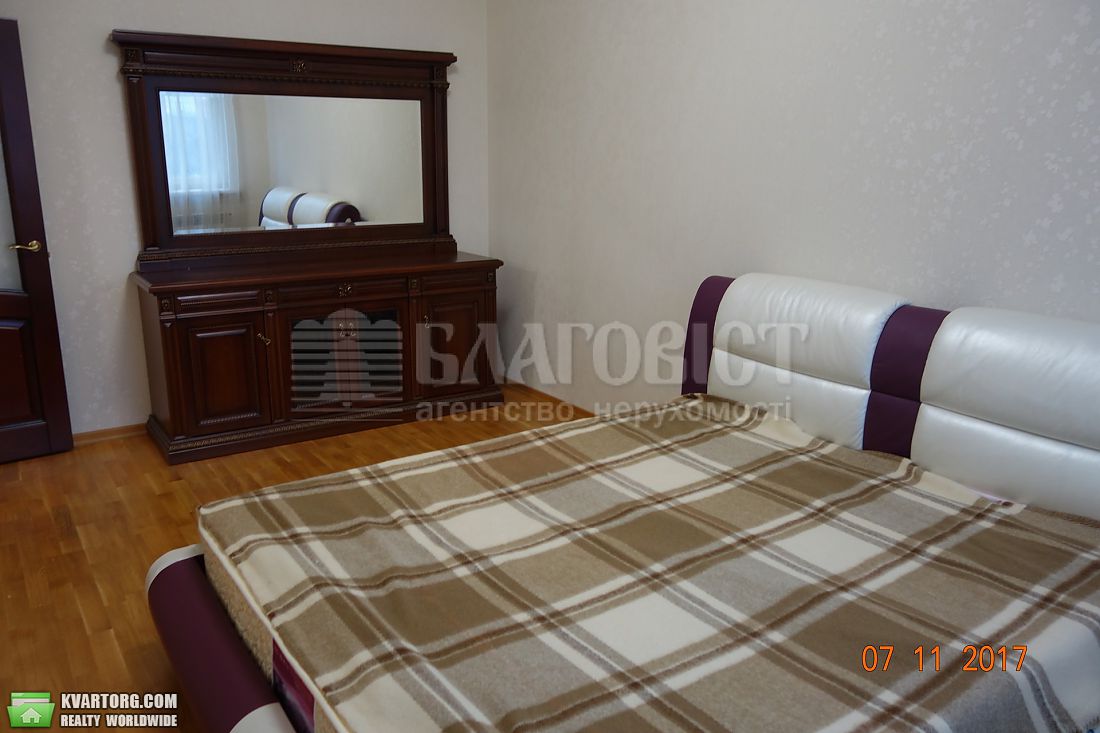 Rent out 2-room apartment. Киев,  Старонаводницкая — photo 6