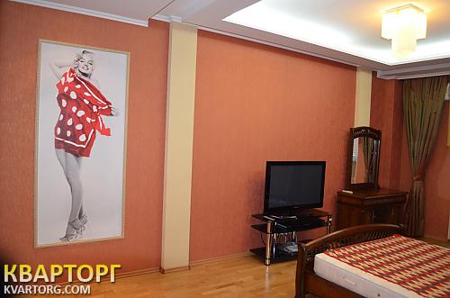 Rent out 3-room apartment. Киев,  Павловская — photo 10