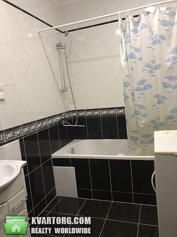 Rent out 2-room apartment. Киев,  Щекавицкая — photo 7