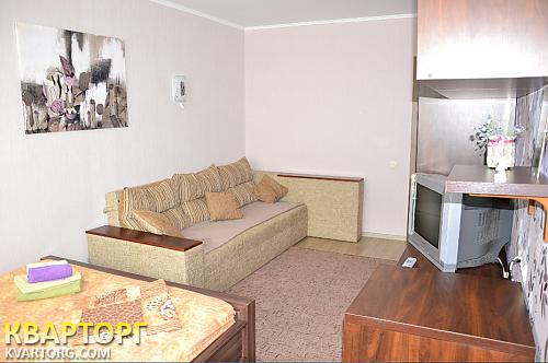 Rent out 1-room apartment. Киев, Зои Гайдай — photo 2
