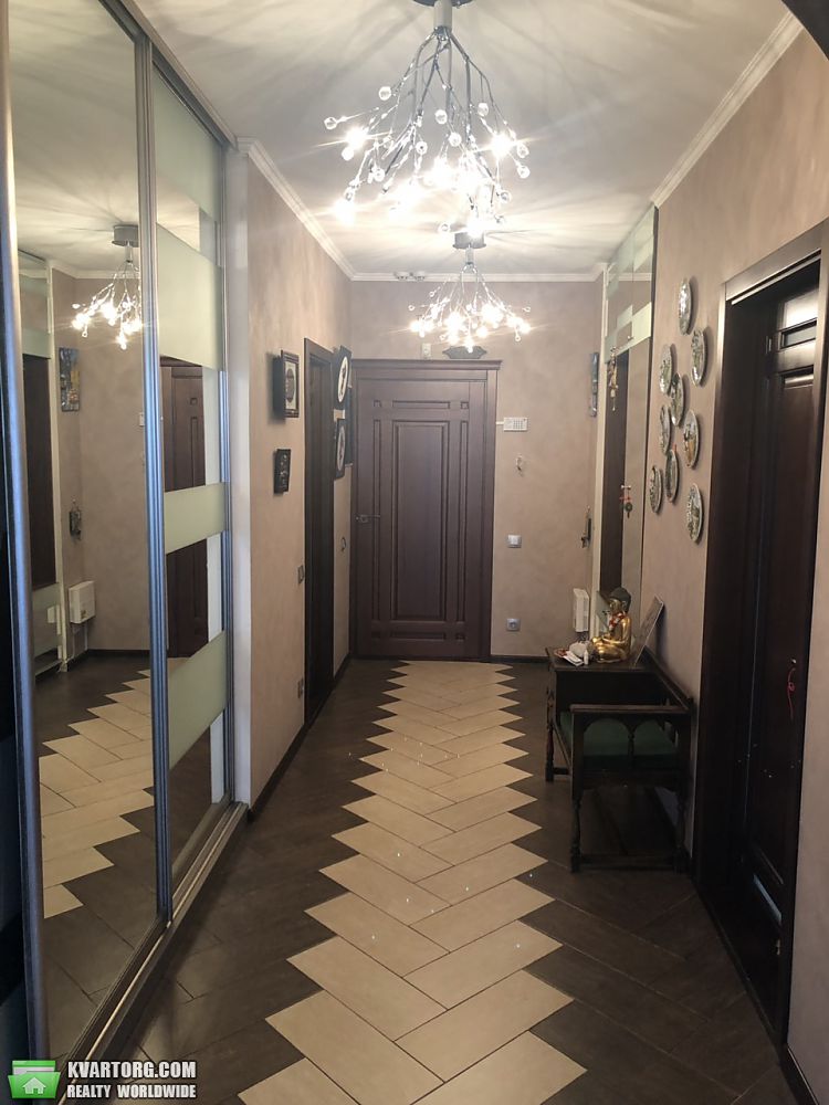 Rent out 2-room apartment. Киев,  Ревуцкого — photo 9