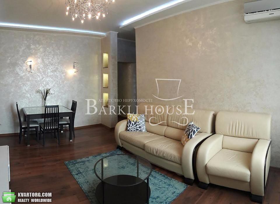 Rent out 3-room apartment. Киев,  Лютеранская — photo 1