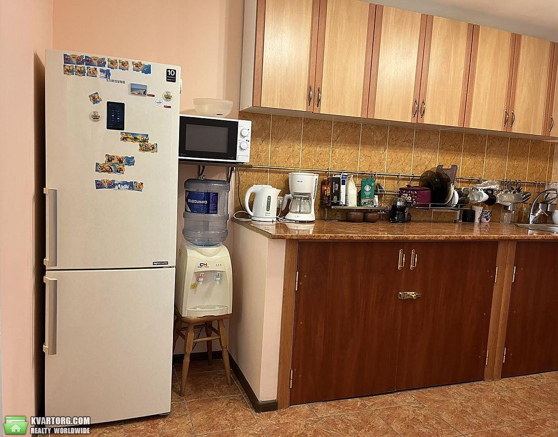 Rent out office. Киев, Срібнокільська — photo 5