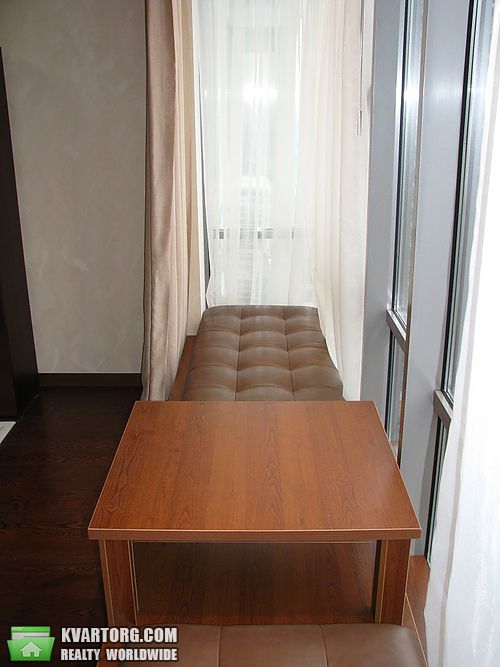 Rent out 2-room apartment. Киев,  Днепровская наб — photo 5