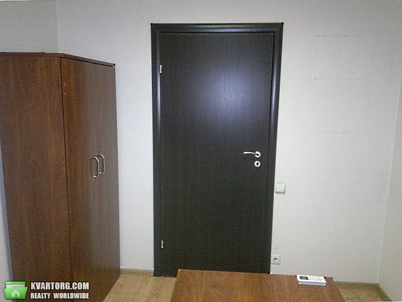 Rent out office. Киев, Братская — photo 2