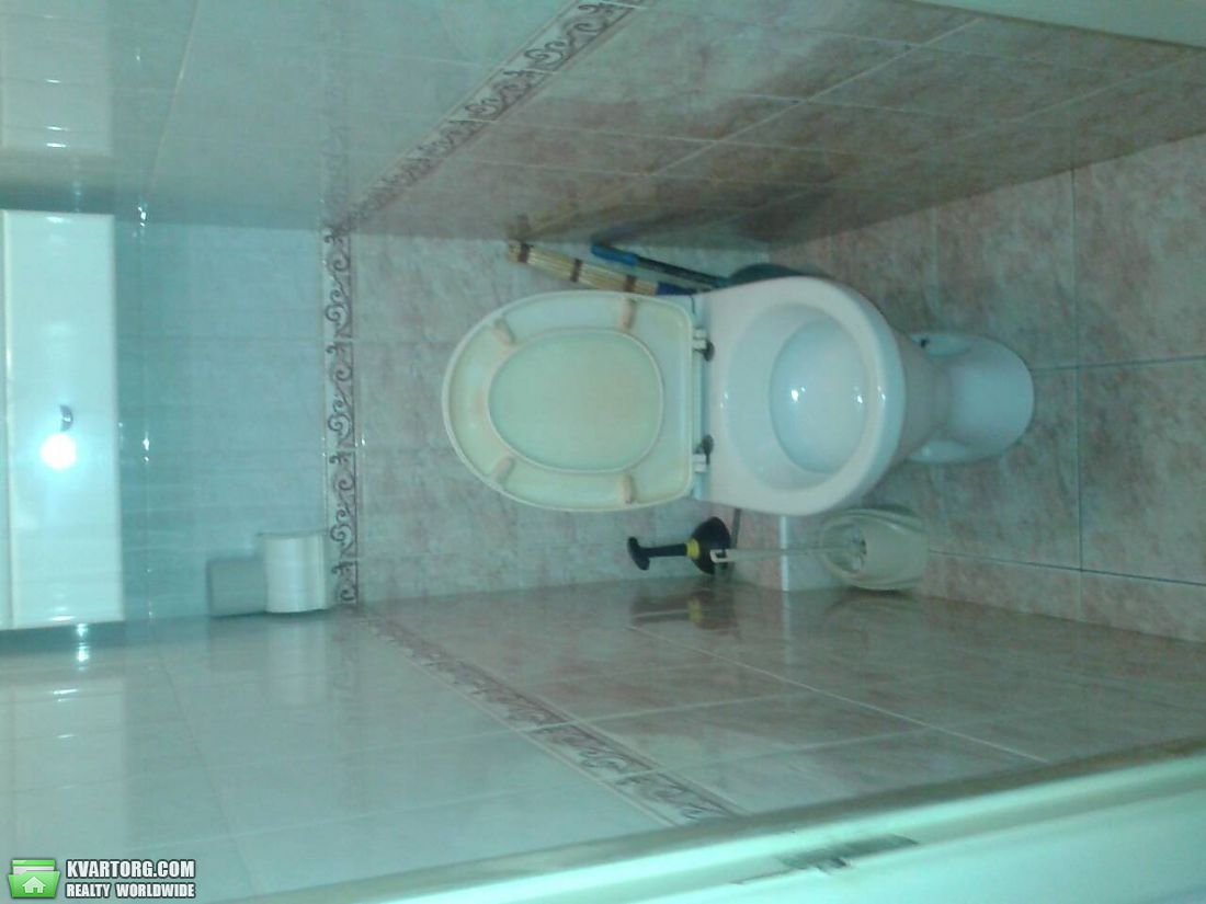 Rent out 2-room apartment. Киев,  Лесной пр — photo 7