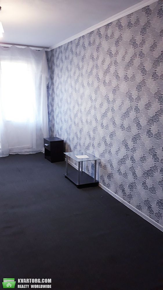 Rent out 3-room apartment. Киев,  Волкова — photo 4