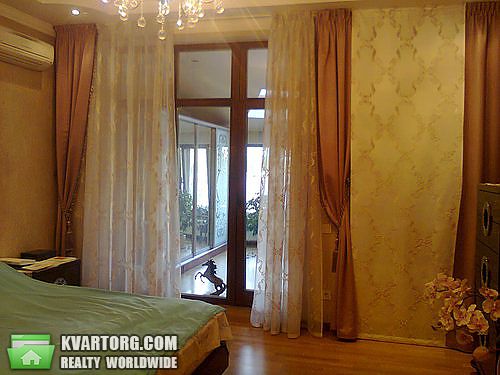 Sell 2-room apartment. Киев, Щорса — photo 4