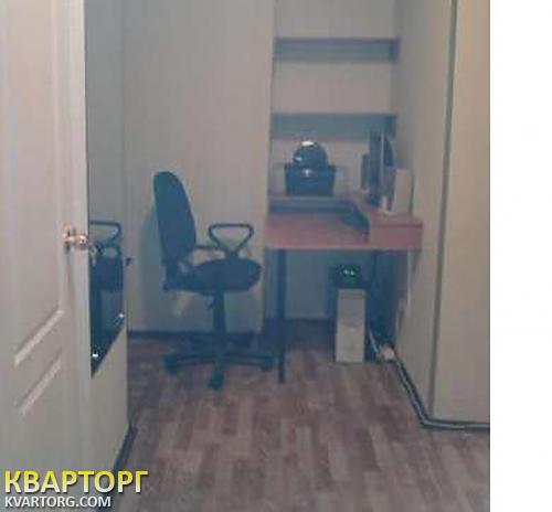 Rent out 2-room apartment. Киев, Семьи Хохловых — photo 6