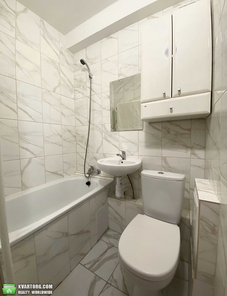 Rent out 1-room apartment. Киев, Мілютенка — photo 4