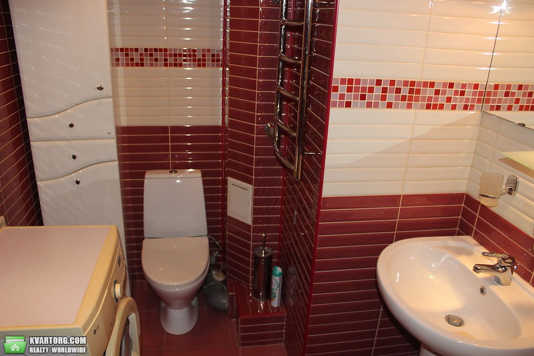 Rent out 2-room apartment. Киев,  Цветаевой — photo 8