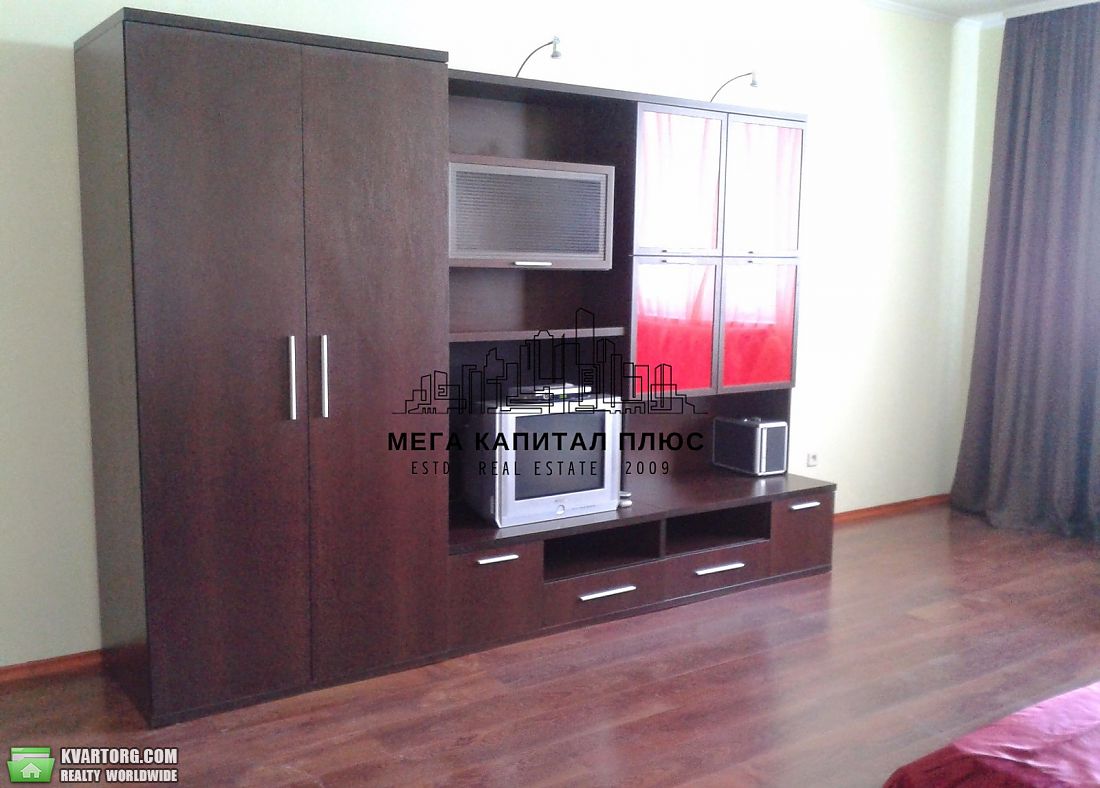 Rent out 1-room apartment. Киев,  Срибнокильская — photo 3