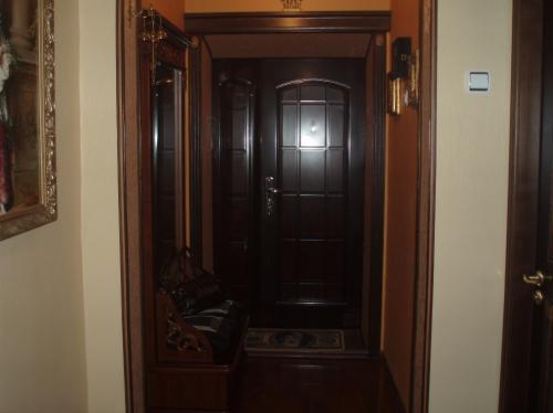 Rent out 3-room apartment. Днепропетровск, 8е Марта — photo 2
