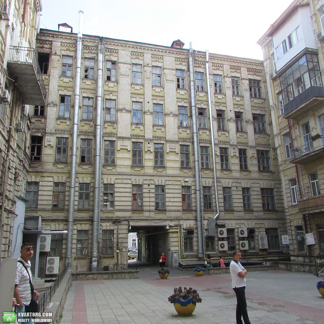 Sell 2-room apartment. Киев,  Богдана Хмельницкого — photo 4