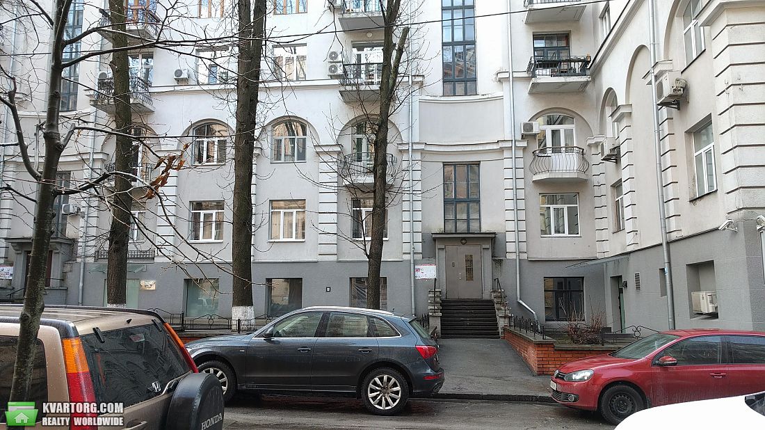 Sell 4-room apartment. Киев,  Заньковецкой — photo 3