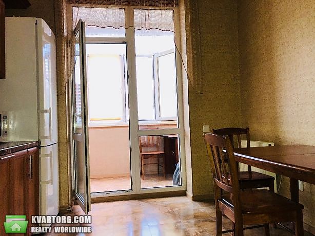 Rent out 2-room apartment. Киев, Дмитриевская — photo 4