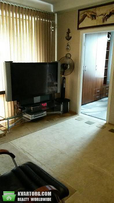Sell 2-room apartment. Киев,  Тампере — photo 1
