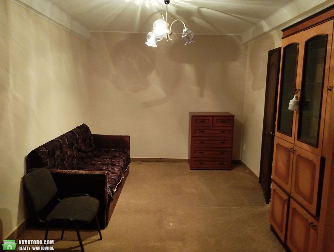 Rent out 1-room apartment. Киев, Лесной проспект — photo 3
