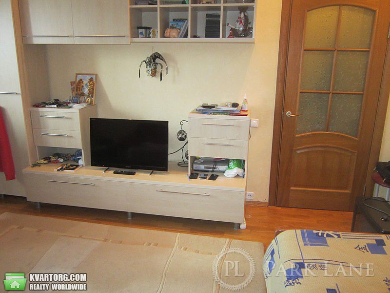 Sell 2-room apartment. Киев, Оболонский пр — photo 1