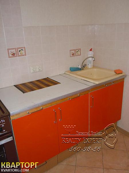 Sell 1-room apartment. Киев,  Уборевича — photo 6