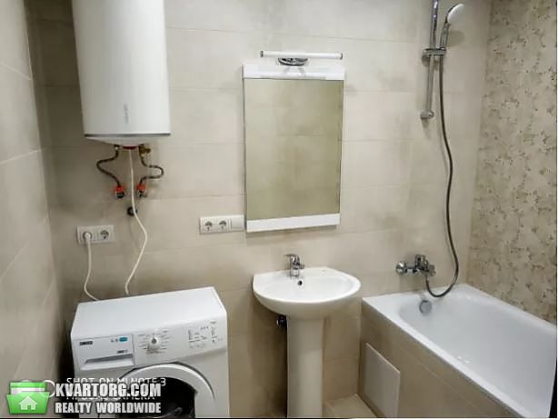 Rent out 2-room apartment. Киев, Крушельницкой — photo 6