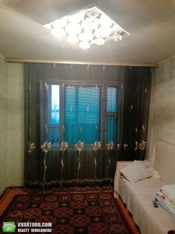 Sell 2-room apartment. Киев,  Маяковского — photo 3