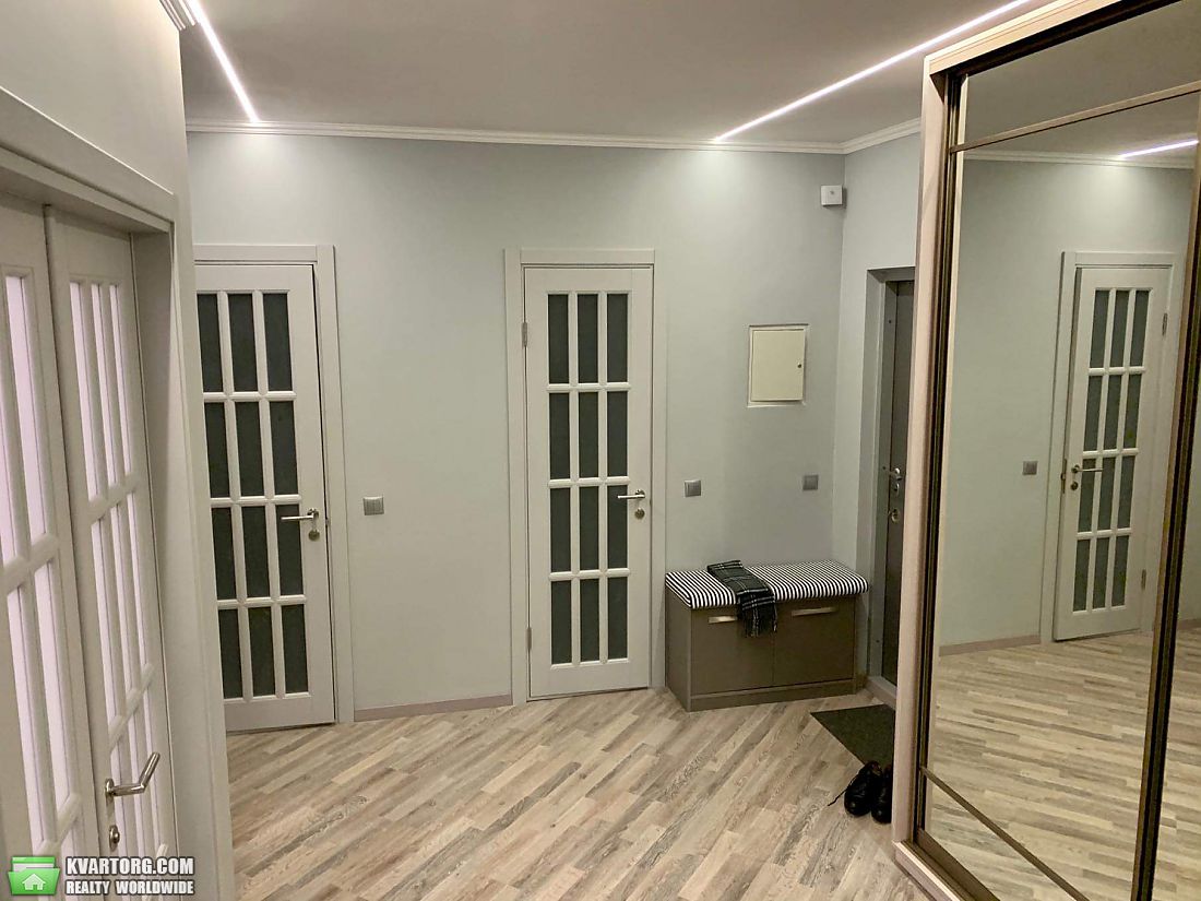 Rent out 2-room apartment. Киев,  Лобачевского пер — photo 4
