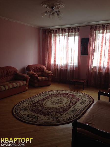 Rent out house. Киев, петропавловская борщаговк — photo 3