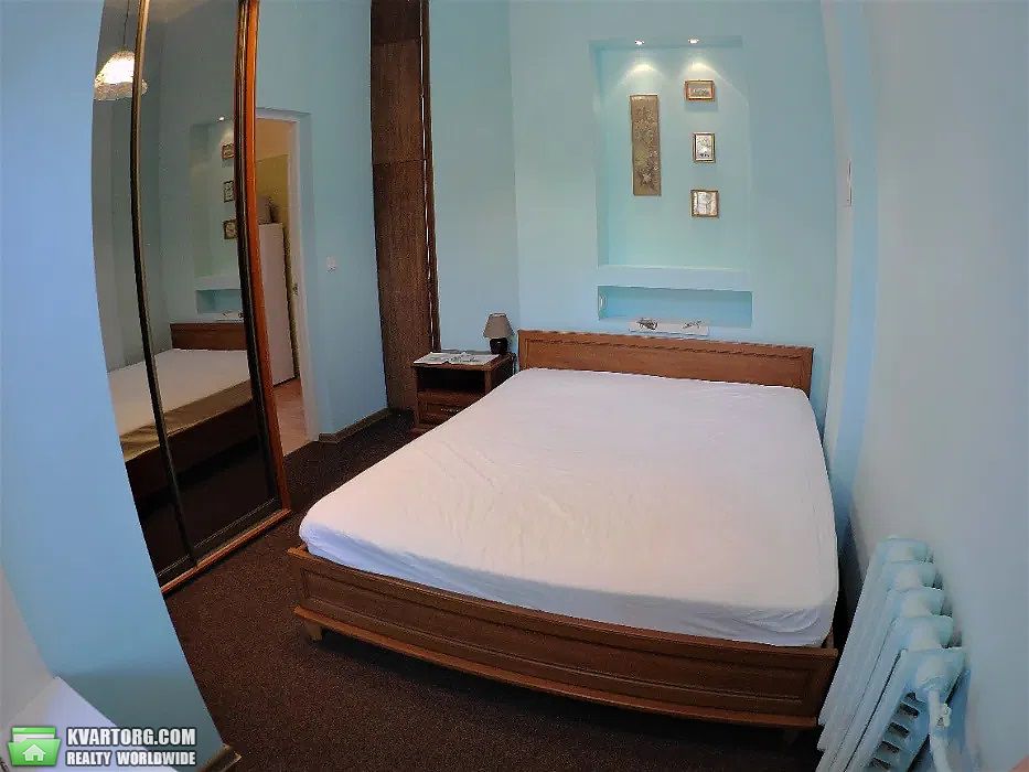 Rent out 2-room apartment. Киев, Малая Житомирская — photo 2