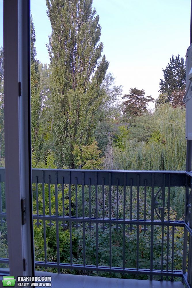 Rent out 2-room apartment. Киев,  Городецкого — photo 10