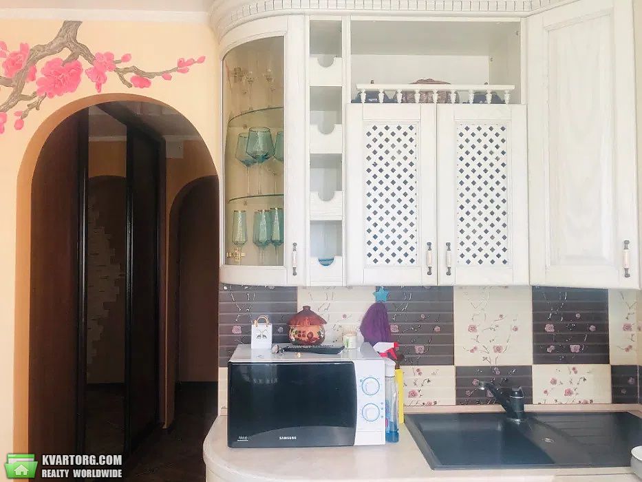 Sell 2-room apartment. Киев, Преображенская — photo 4